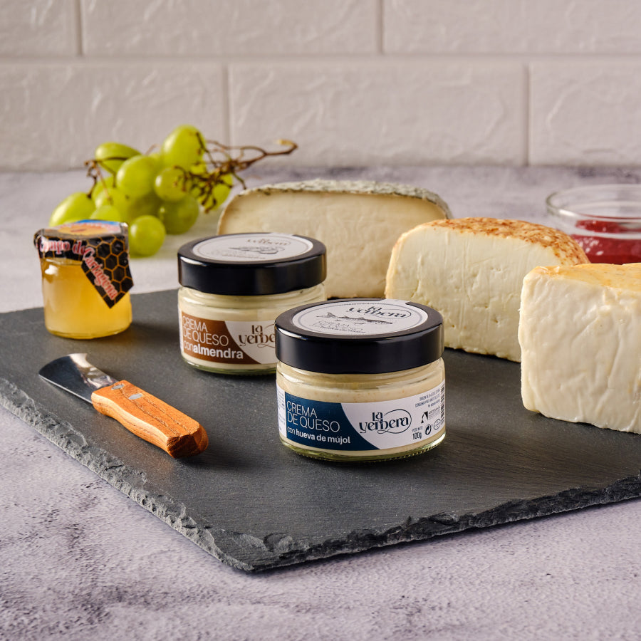 Crema de Queso de Cabra con almendra